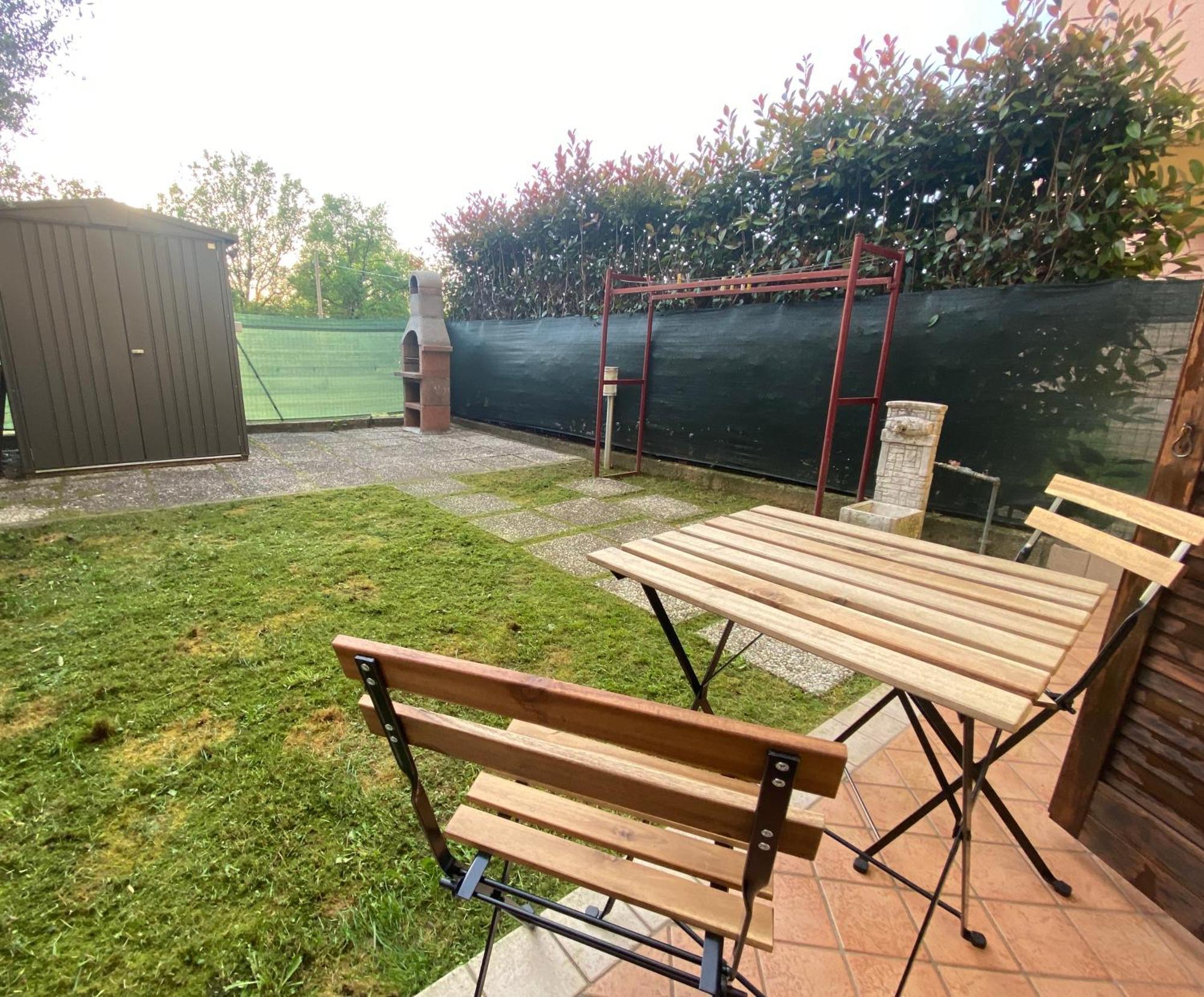 Apartamento Un Nido Di Campagna! Orentano Exterior foto